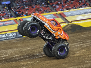 Velociraptor Monster Truck